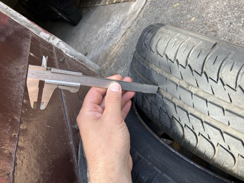 Kompletne kola letnie 185/65 R15 prawie nowe
