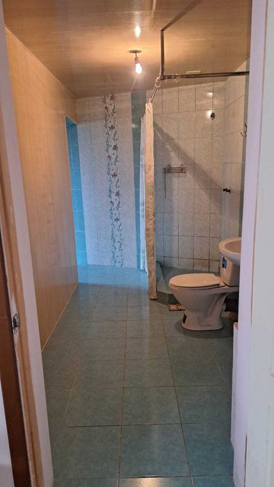 Здається в довгострокову оренду 2х поверховий дім в с. Обухівка