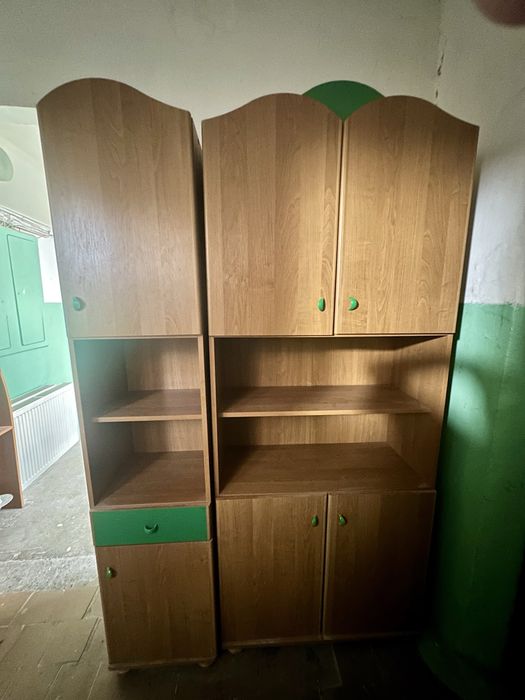 Продам дитячий набір мебелі