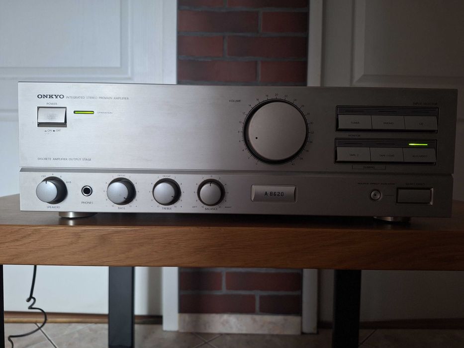 Wzmacniacz Onkyo A-8620