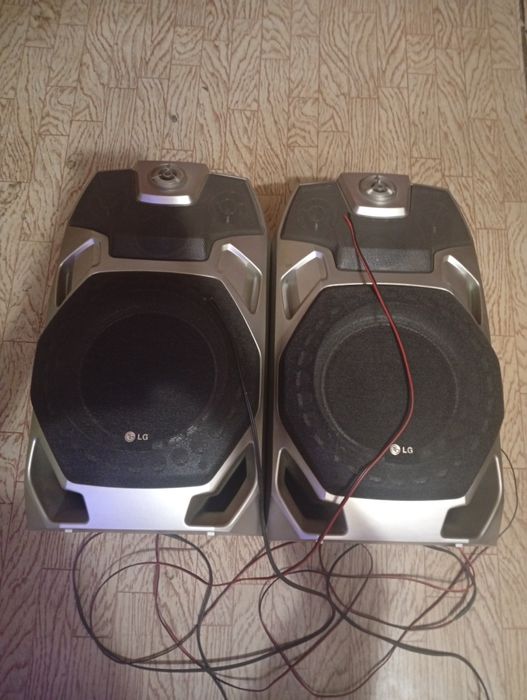 Рабочие колонки LG