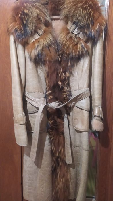 Дублянка жіноча кожа