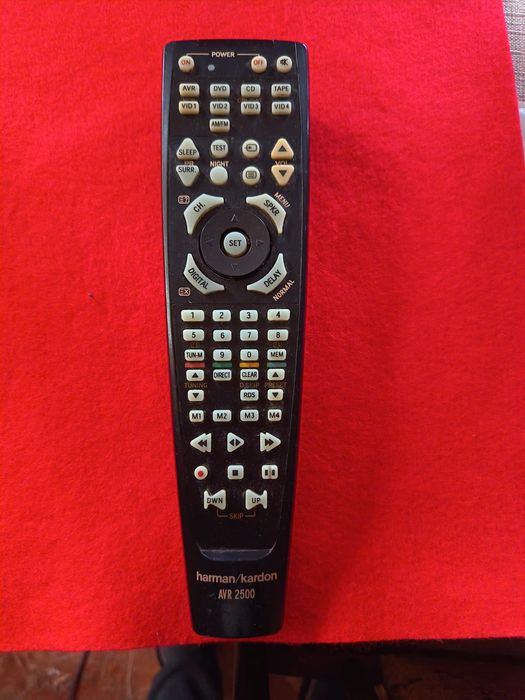 Pilot Harman AVR-2500