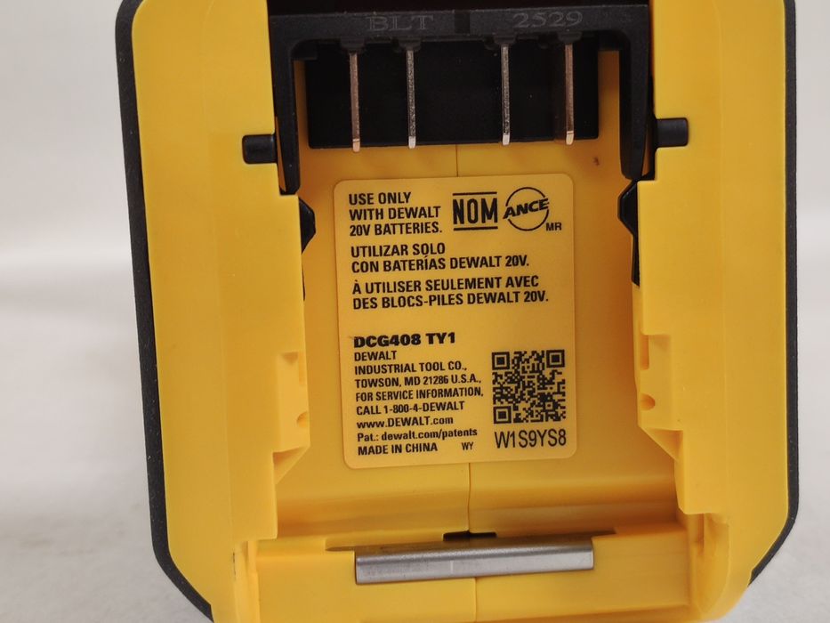 Оригінальна безщіткова кутова шліфмашина болгарка DeWALT DCG408 XR 20V