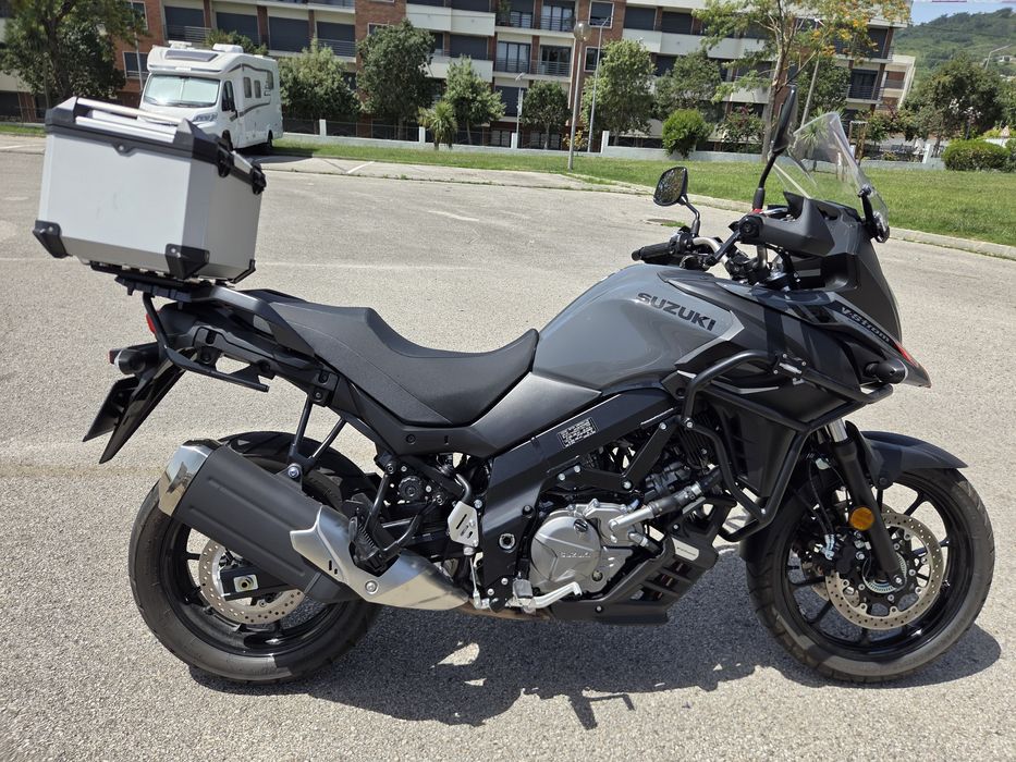 Suzuki DL 650 Vstrom (seminova)