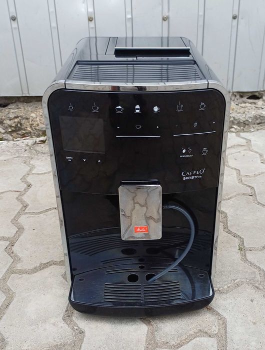 Кавомашина кавоварка Меліта Melitta CaffeO Barista T чорна гарний стан