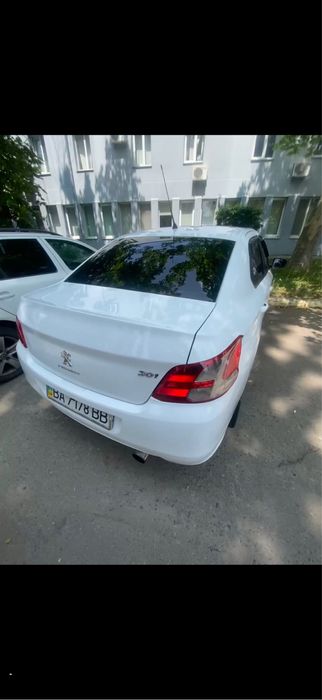 Оренда авто пежо 301 дизель для таксі