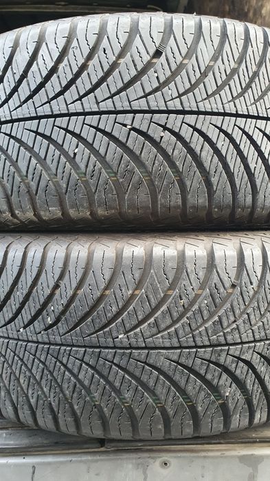 215/55 R17  2шт  Good/Year  (Гудіер) Авторезина, шини.