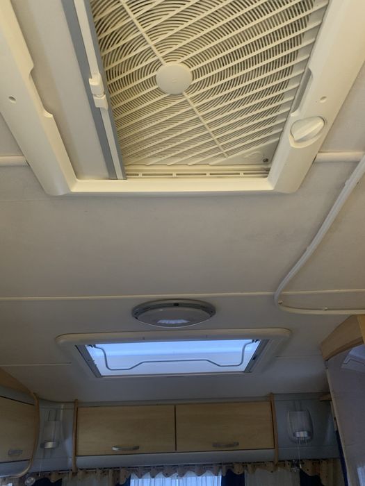 Кемпер караван причіп дача