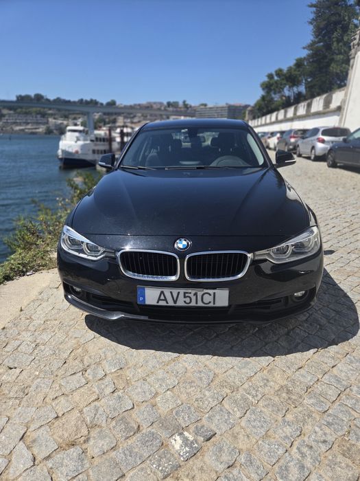 BMW 330e performance