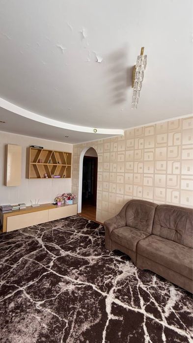 Продам квартиру на пр. Поля (Кірова) 3х кімнатна, ваучер