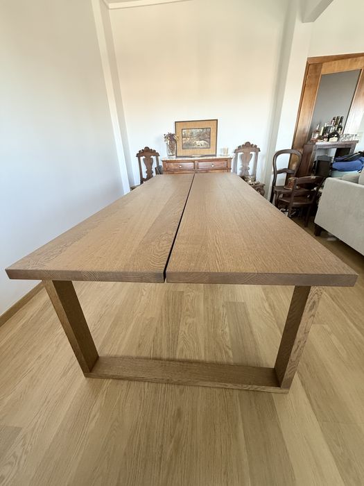 Mesa de jantar IKEA  ||  MÖRBYLÅNGA