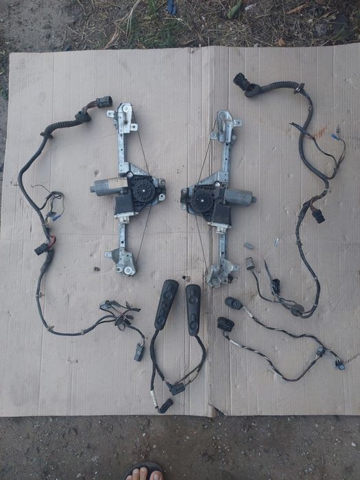 Комплект електричних склопідйомників опель омега б