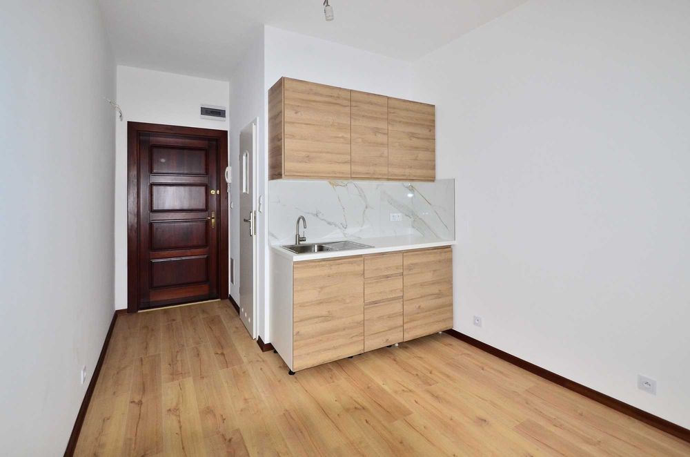Wynajmę kawalerkę, Kołobrzeg ścisłe centrum,15m2