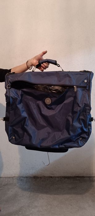 Porta fatos de viagem