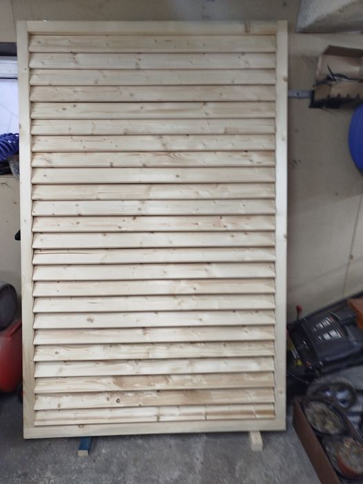 Żaluzje ogrodowe ruchome deseczki shutters