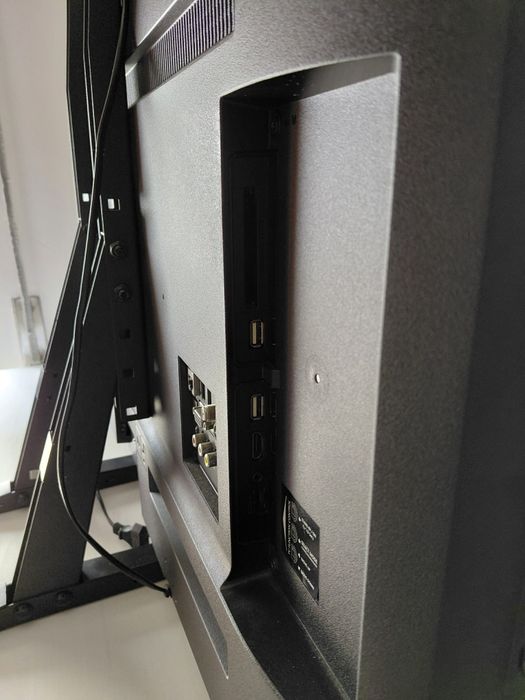 TV  Toshiba muito bem estimada