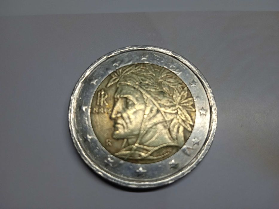 Vendo moeda de 2 euros do ano de 2002 Italia