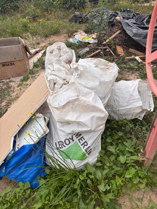 Entulho de obra para doação