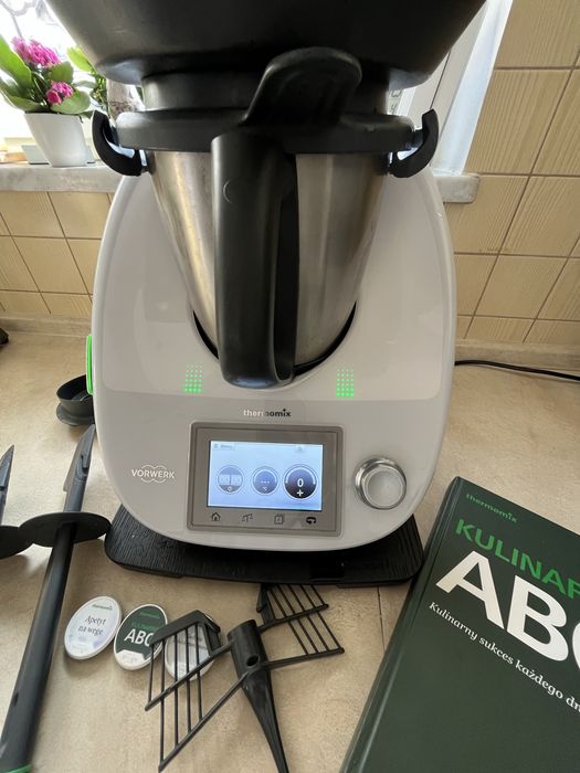 Thermomiks 5 + szatkownica