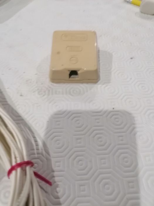 Fios telefónicos, extensões e duplas64283962306945122