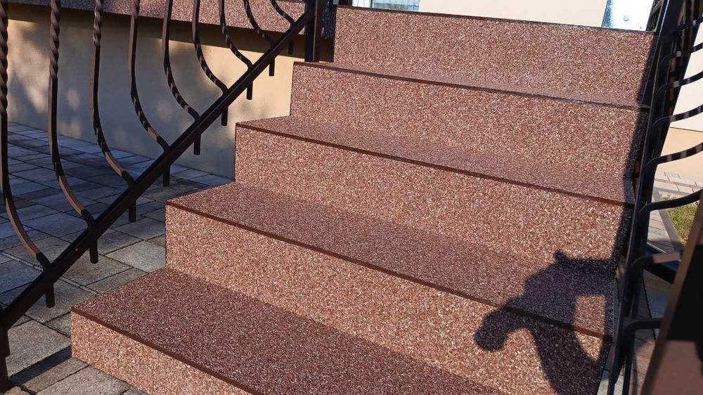 Posadzki żywiczne , profile , kamienny dywan