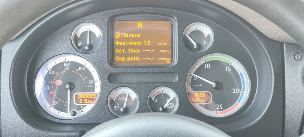 DAF CF 410  2013  тягач даф сф свіжопригнаний