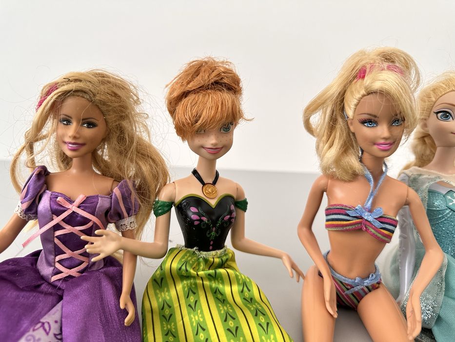 Куклы поющие  Анна и Эльза