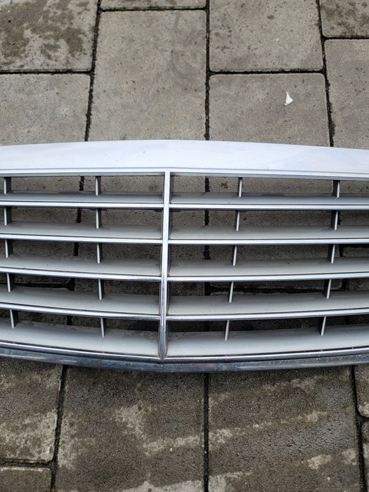 Решітка радіаторів Mercedes w211 дорест хром a2118800383