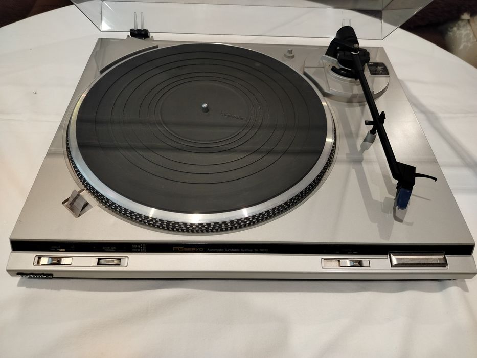 Gramofon Technics SL BD22