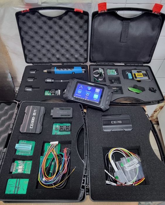 Eletrónica e Chaves Automóvel – Clonagem de Módulos e Programação