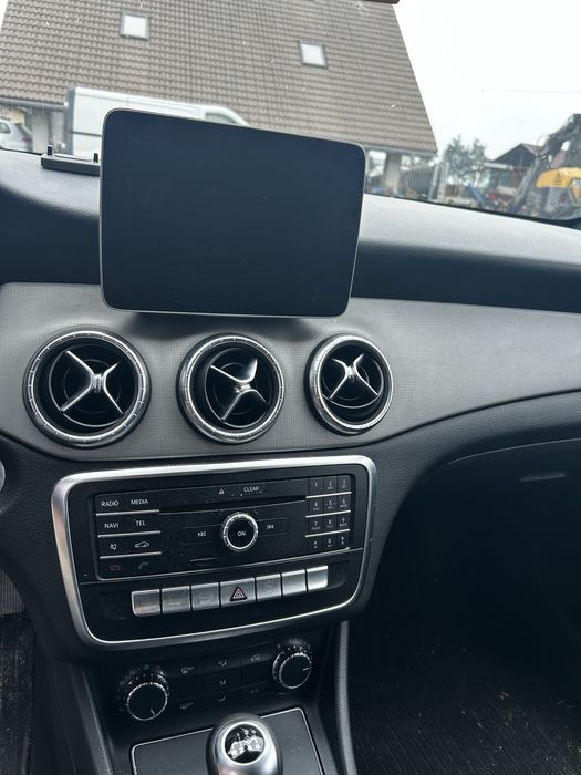 Mercedes cla 180 2018r