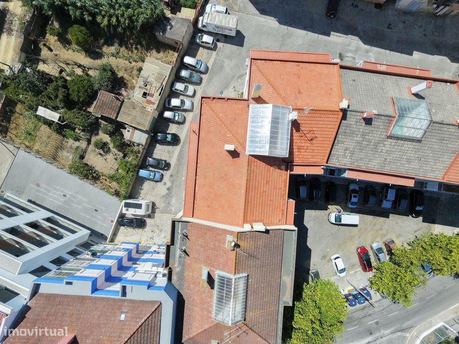Apartamento T2 com Varanda Cruz de Pau, Amora - Seixal -