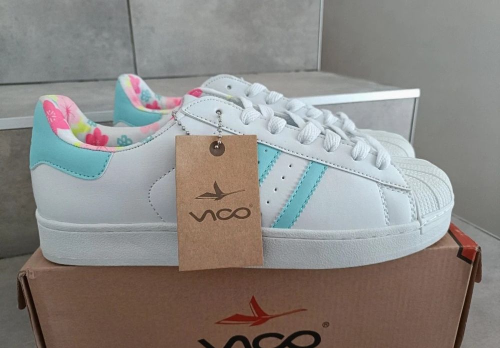 Buty sportowe białe sneakersy wiązane sznurowane adidasy 41 miętowe
