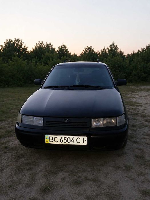 Автомобіль Лада 1111