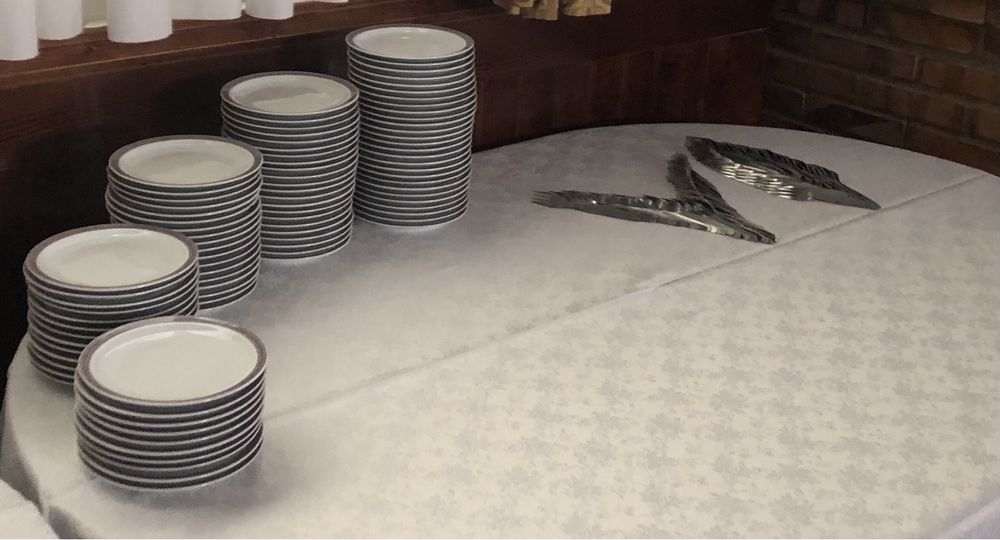 Serviços de mesa e bar