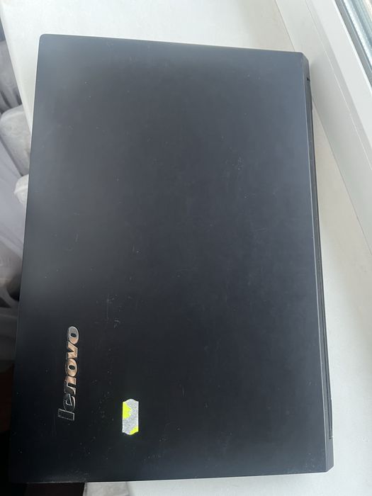 Леново на зарчастини