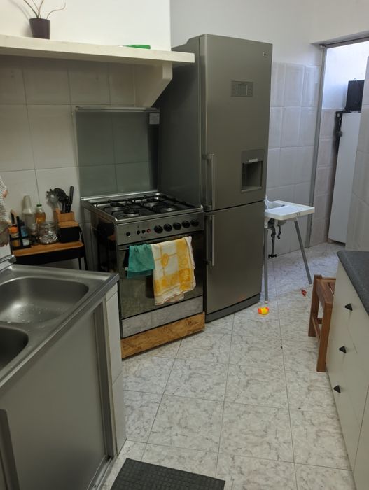 “Limpeza residencial e escritórios | Profissional confiável | Disponív