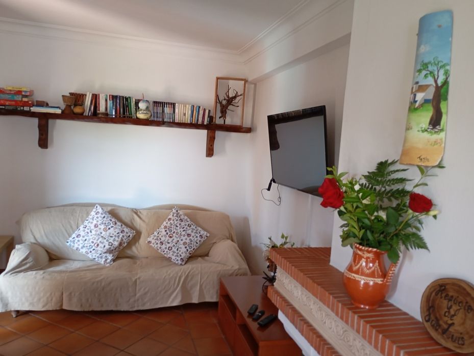 São Luís (a 14 Km de Vila Nova Milfontes)