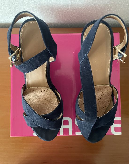 Sapato de Salto Alto de Carmuça