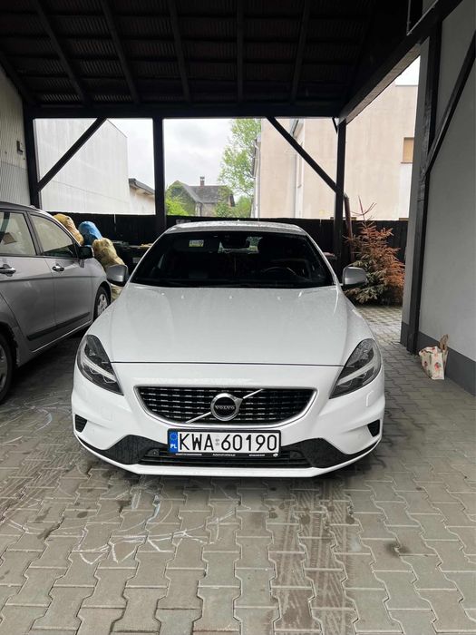 Volvo V40 D3 R-Design