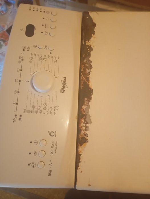 Пральна машинка Whirlpool AWE 66710