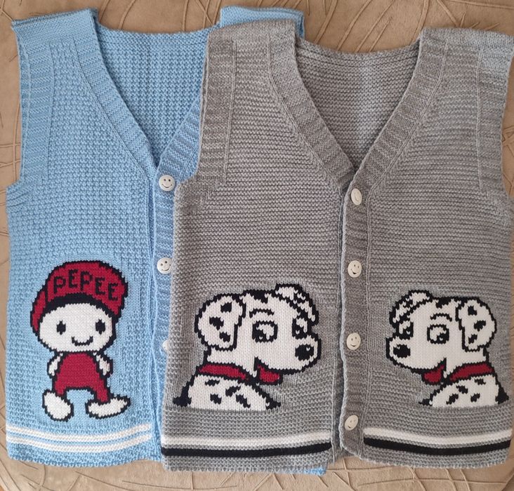 Жилетка в'язана для хлопчика,2-4 роки