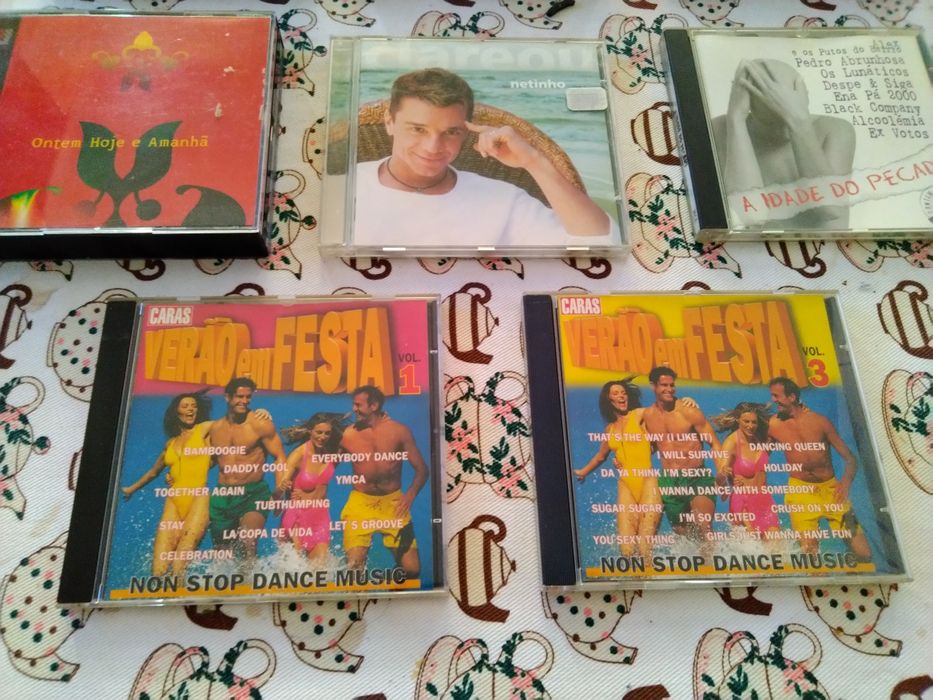 Cd's antigos de música variada