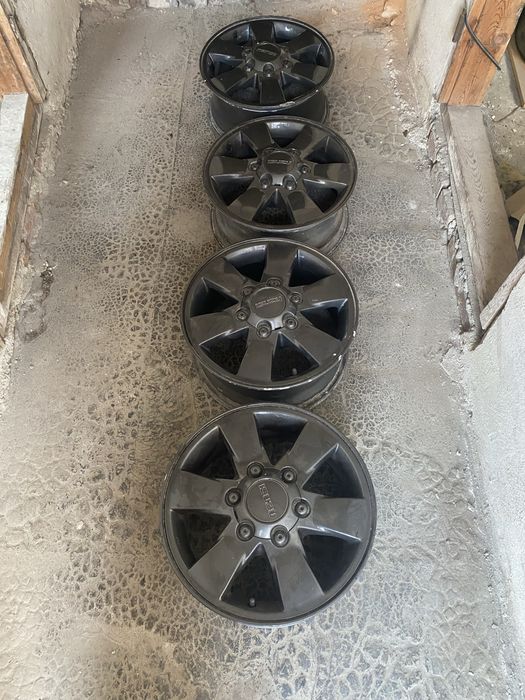 Оригінальні диски Isuzu R16 6x139.7 7J ET38 brabus 18*8 1/2jj
