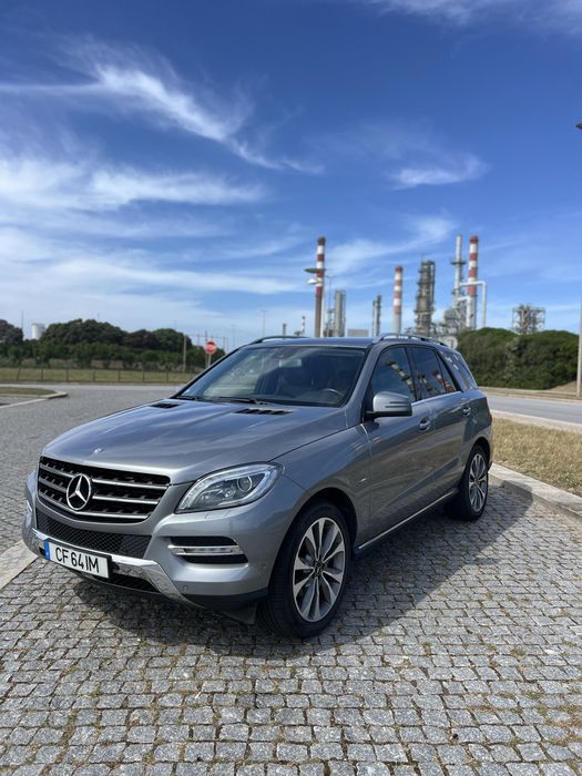 Mercedes-Benz ML 250 BlueTEC (2012) | 225.000 km | Histórico Mercedes | Como Novo