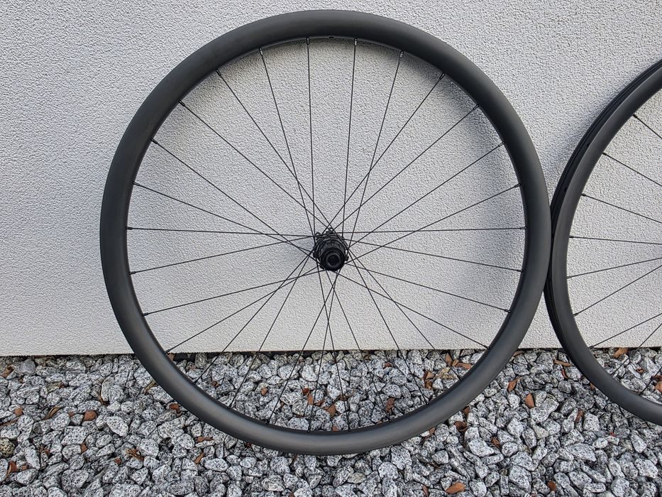Koła Carbon MTB 29" 6 bolt, HG, ratchet 36T, 1290 gram
