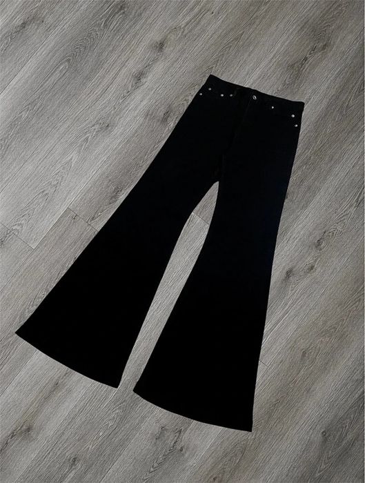 НОВІ Чорні Flared Bootcut Клещ джінсі Archive Swag Jeans