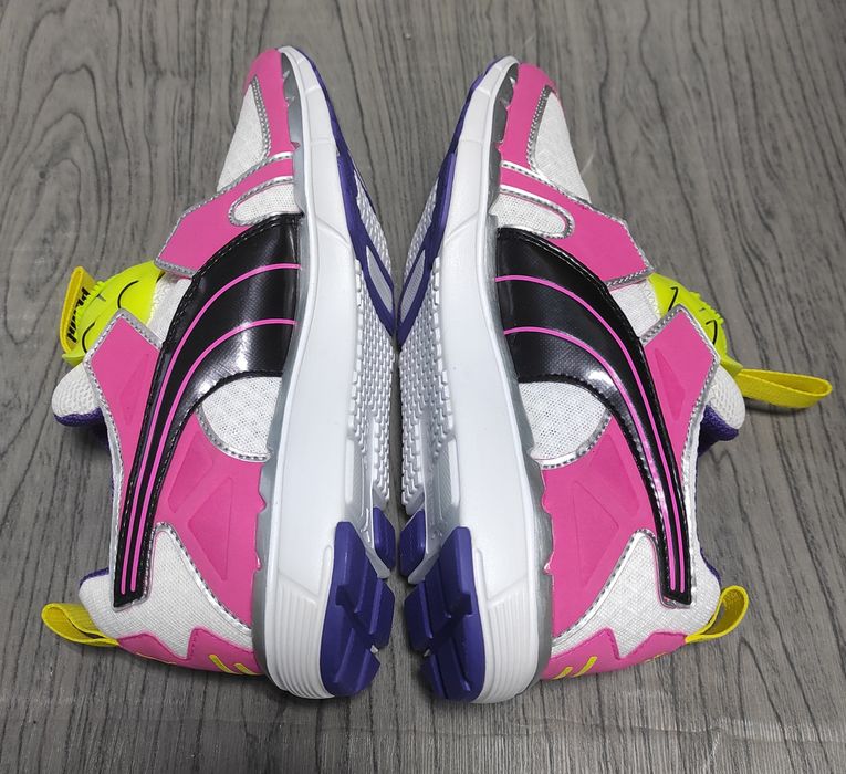 37,5 Puma оригінальні жіночі кросовки