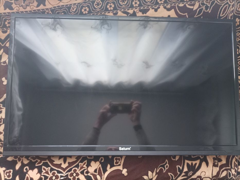 Телевізор  Saturn TV LED40P NEW